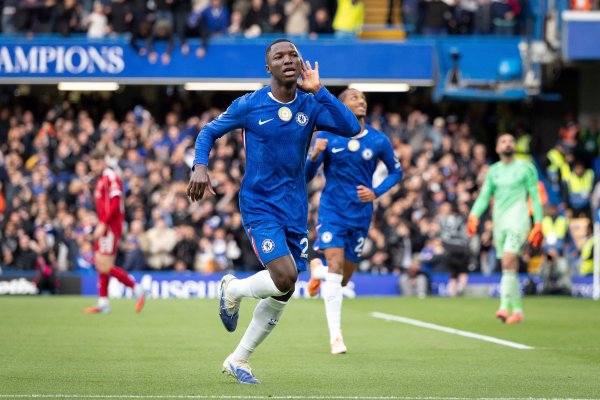 Caicedo: Jackson là bạn thân n