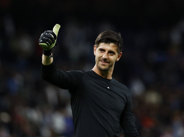 Courtois: Thua trận trước Real